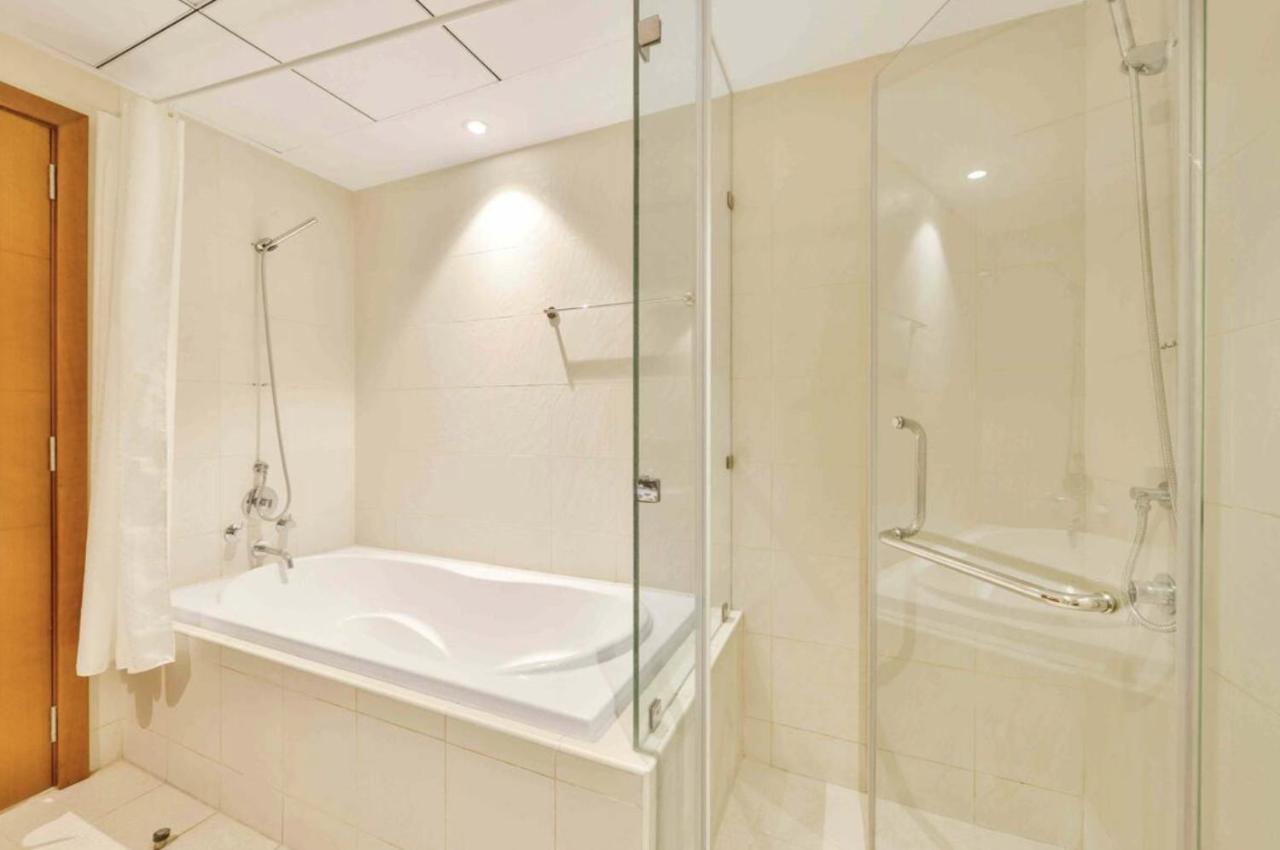 Residences At Standpoint, Downtown ドバイ エクステリア 写真